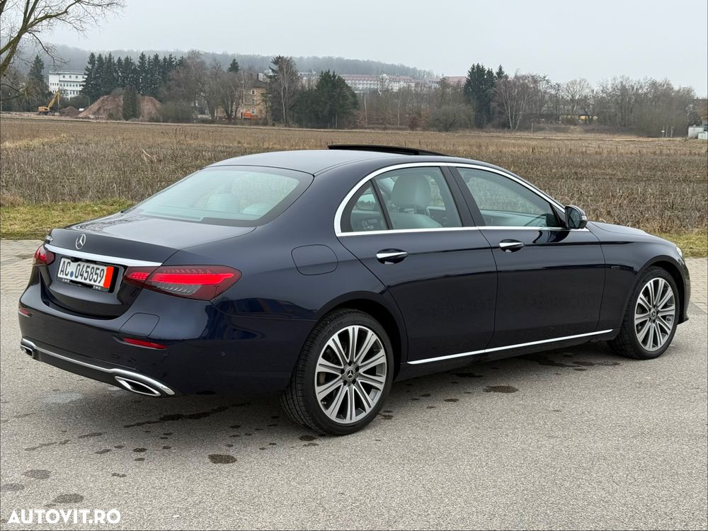 Mercedes-Benz E 220 d 9G-TRONIC Exclusive - 2