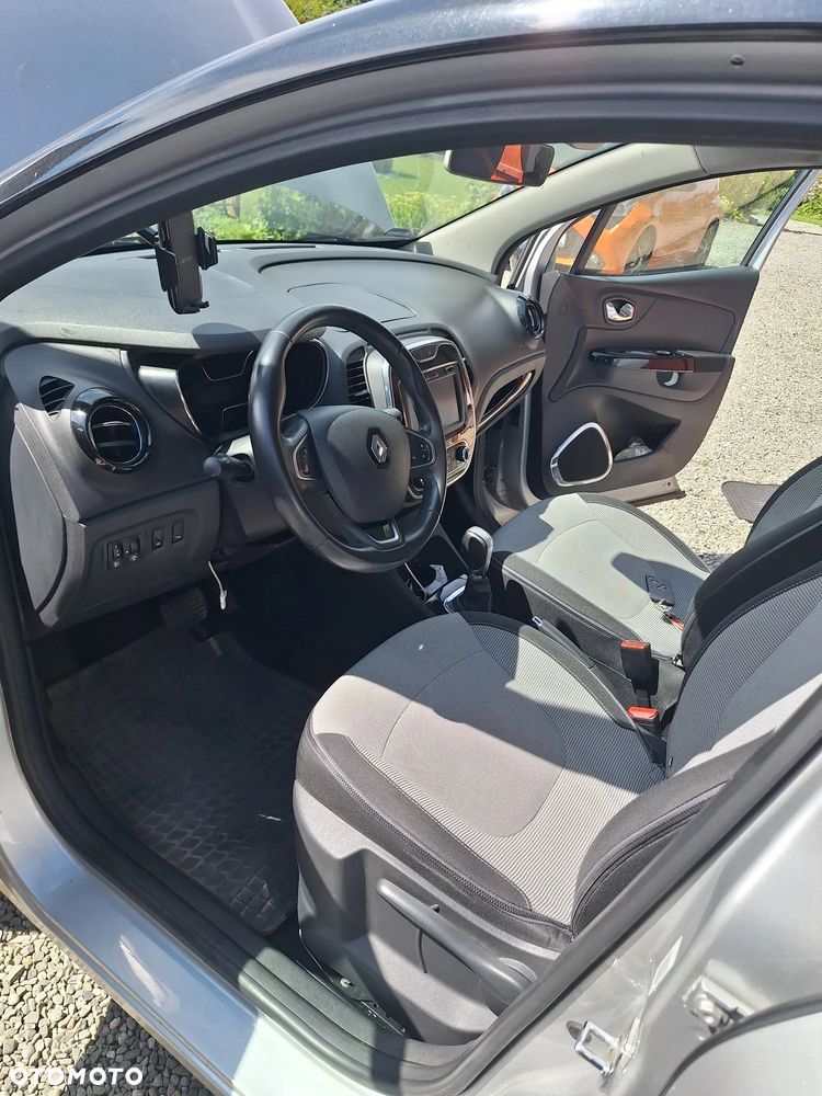 Renault Captur 1.2 Energy TCe Limited EDC - 10