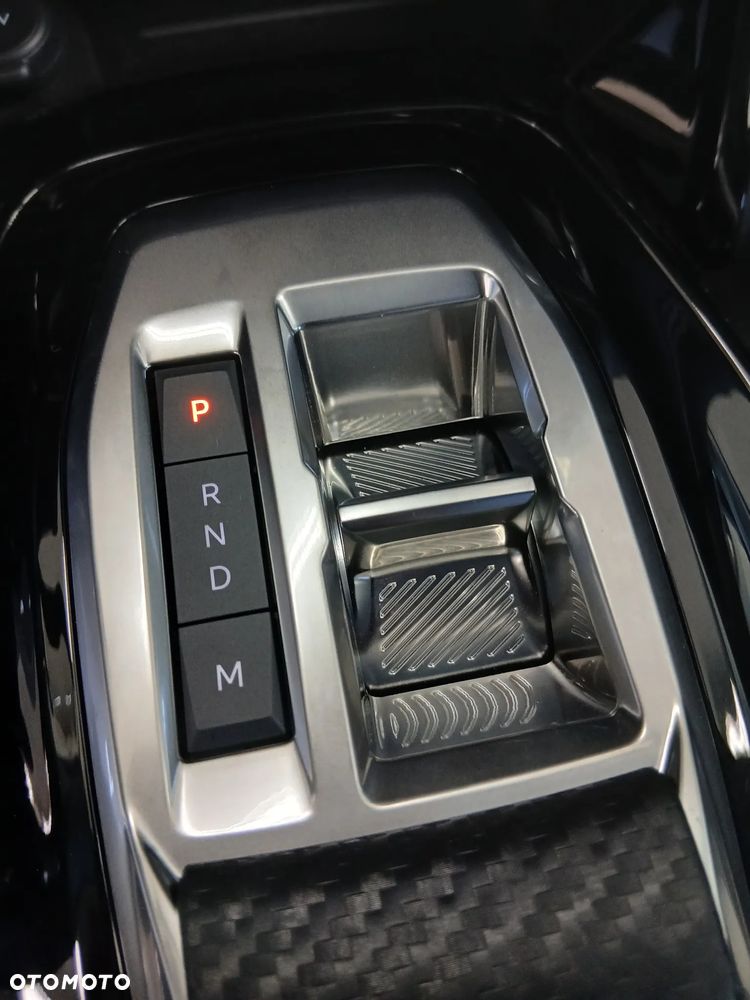 Peugeot 208 1.2 mHEV Allure - 9