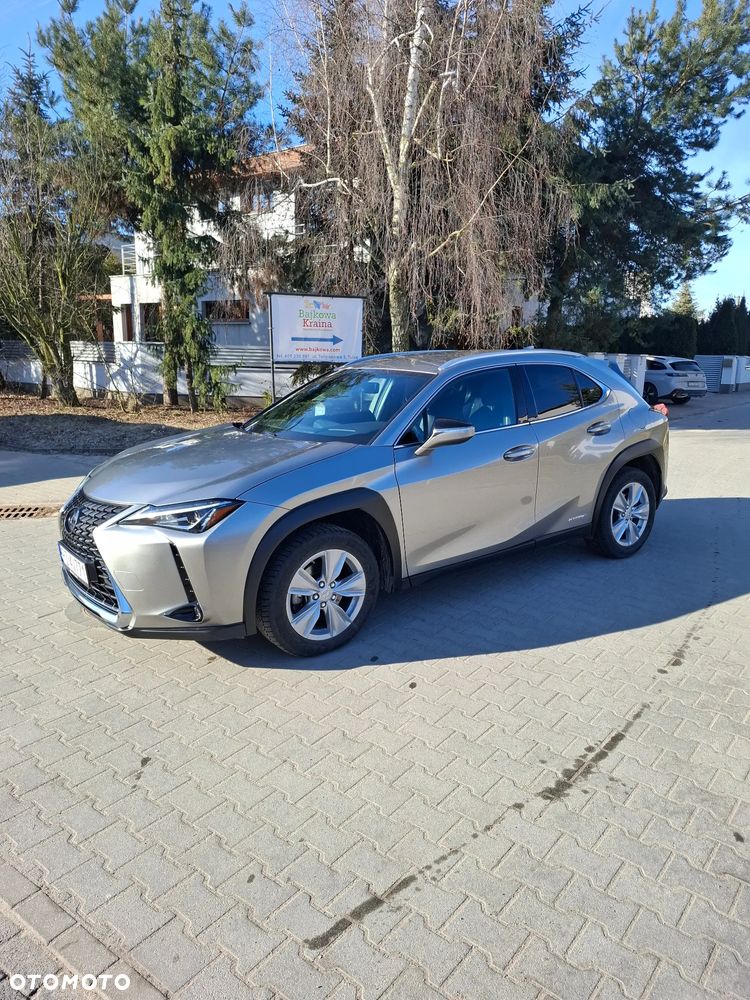 Lexus UX - 2