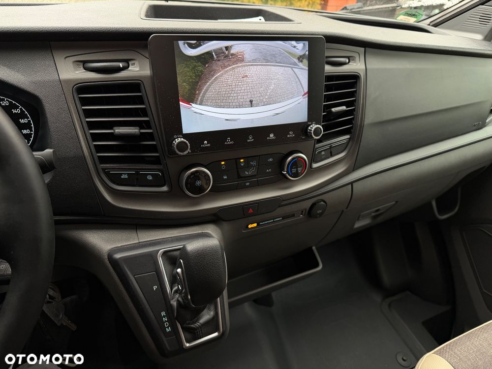 Ford Burstner Lineo T 690 - 11