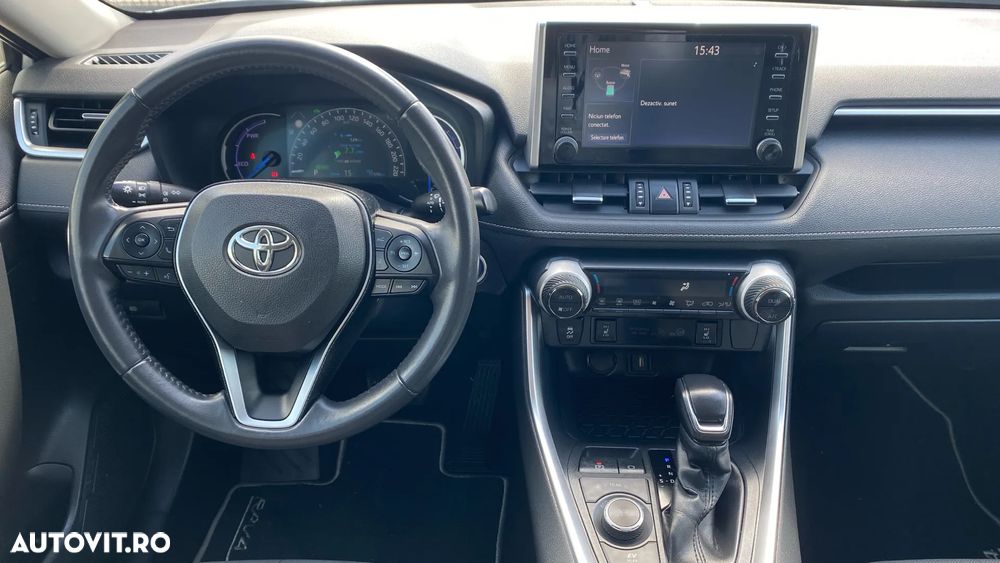 Toyota RAV4 - 9