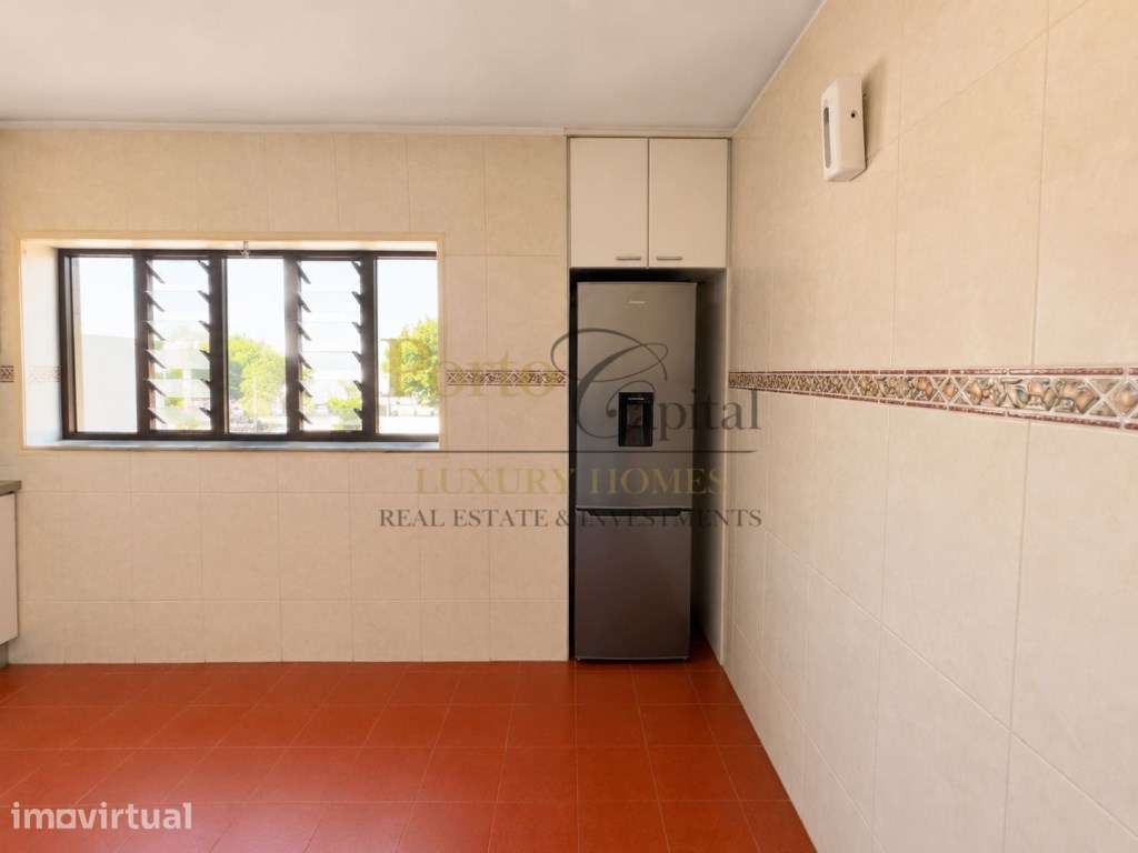 Vende-se Apartamento T3 em Custóias - Grande imagem: 3/24