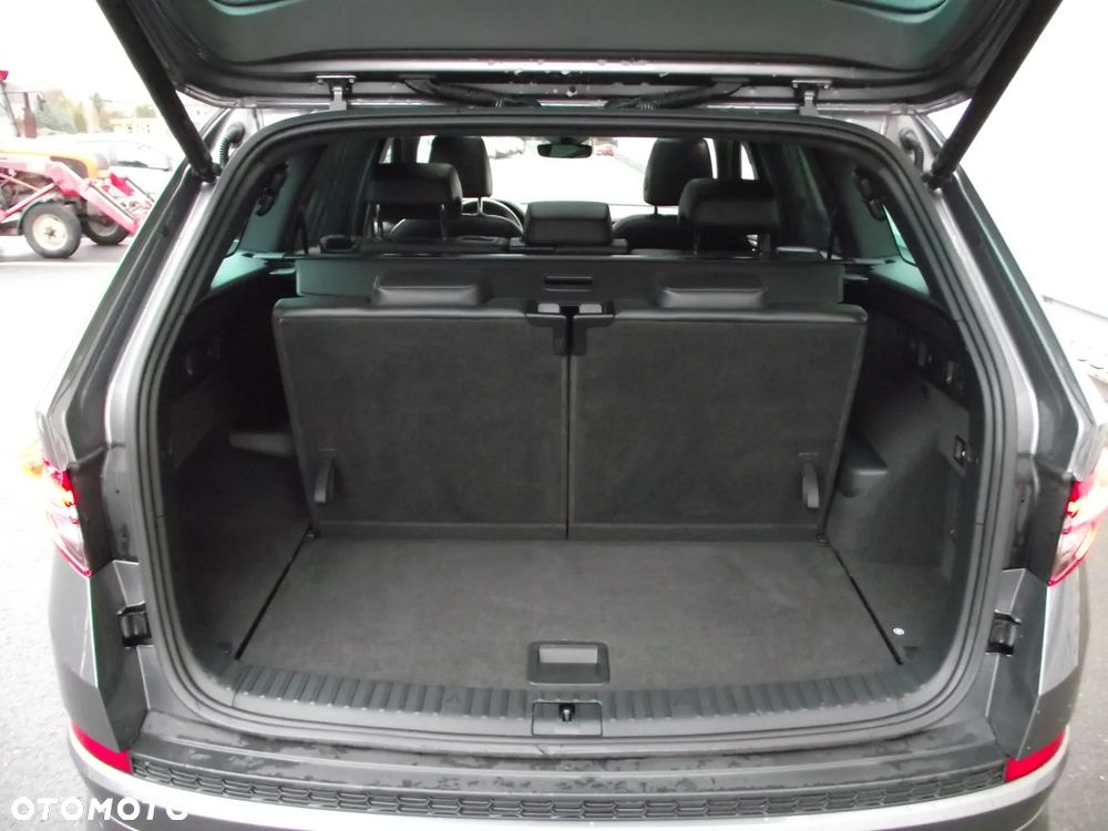 Skoda Kodiaq 2.0 TSI 4x4 L&K DSG 7os - 40
