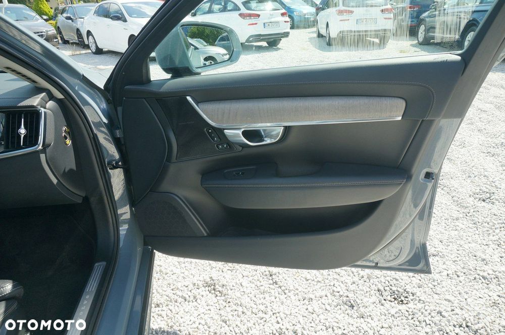 Volvo V90 D5 AWD Inscription - 26