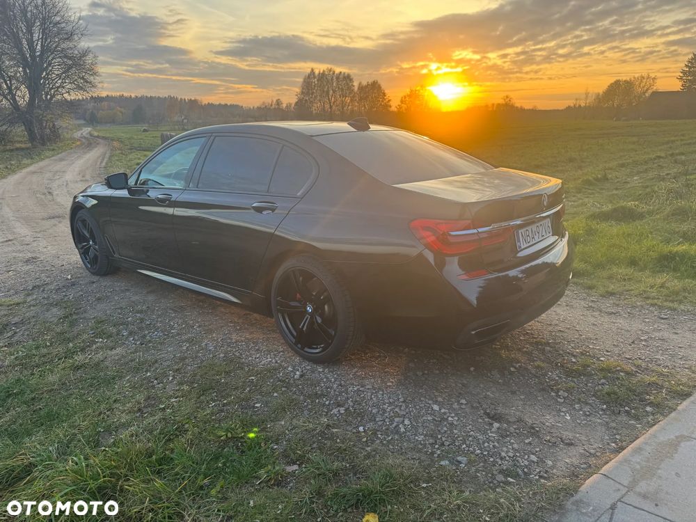 BMW Seria 7 740Li - 1