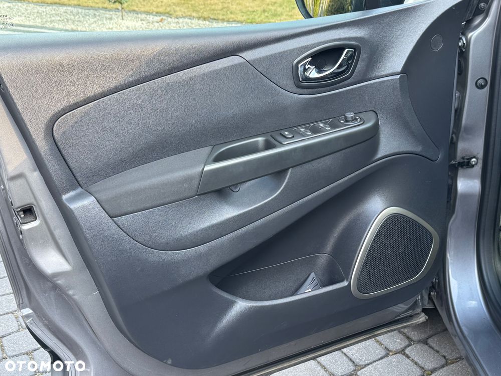 Renault Captur ENERGY TCe 90 Experience - 25