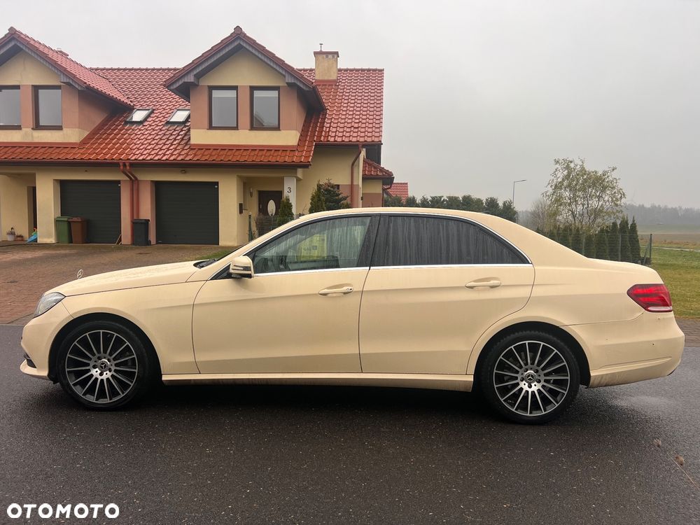Mercedes-Benz Klasa E 200 BlueTEC 7G-TRONIC Elegance - 8