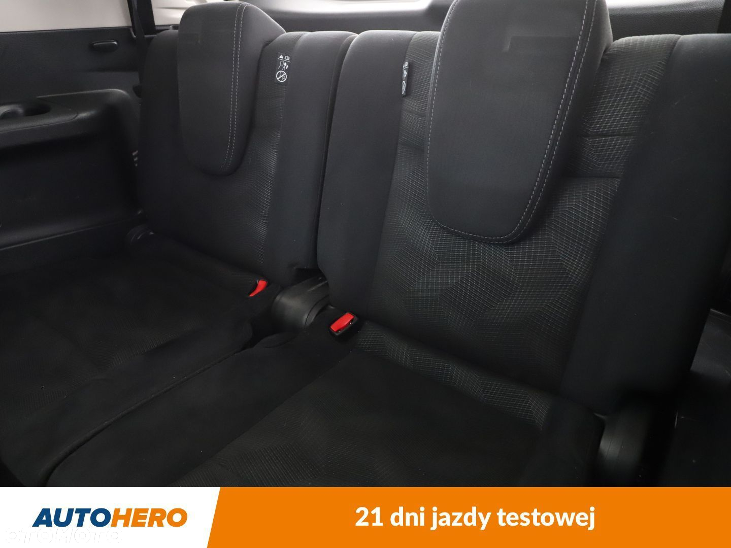 Nissan X-Trail 1.6 DCi N-Connecta 2WD EU6 - 36
