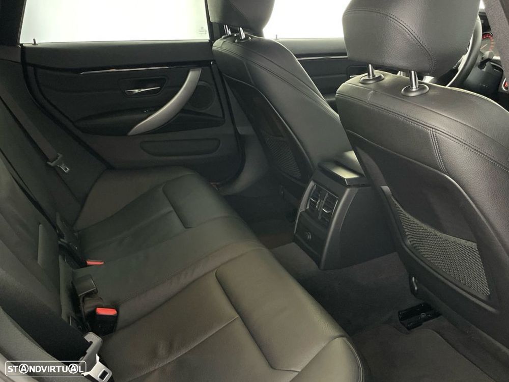 BMW 420 Gran Coupé d Pack Desportivo M Auto - 24