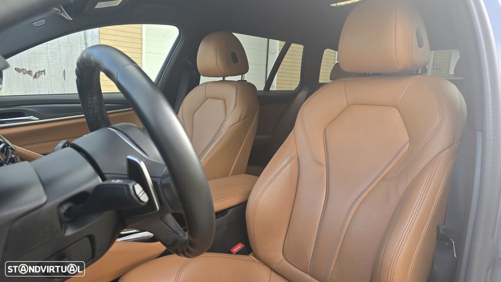 BMW 520 d Pack Desportivo M Auto - 17