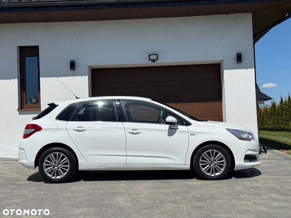 Citroën C4 VTi 120 Exclusive - 8