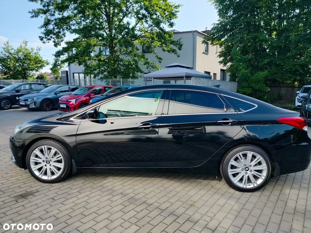 Hyundai i40 1.7 CRDi Premium DCT - 1