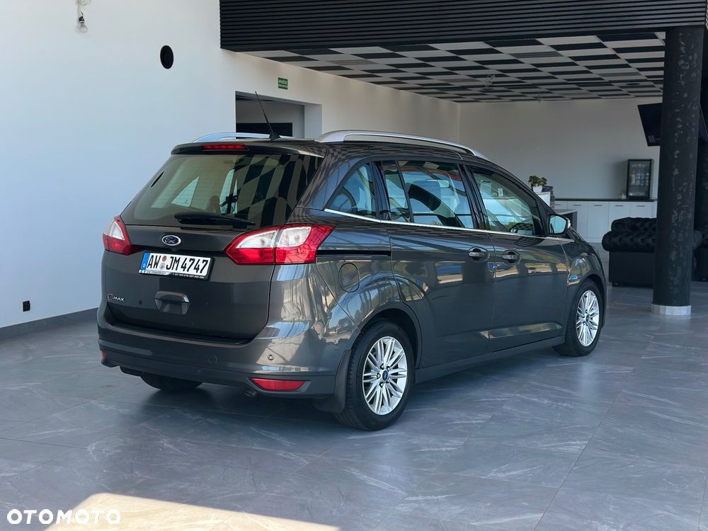 Ford Grand C-MAX - 8