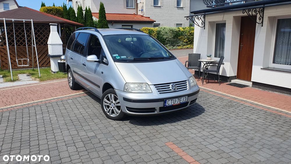 Volkswagen Sharan 1.9 TDI Comfortline - 3