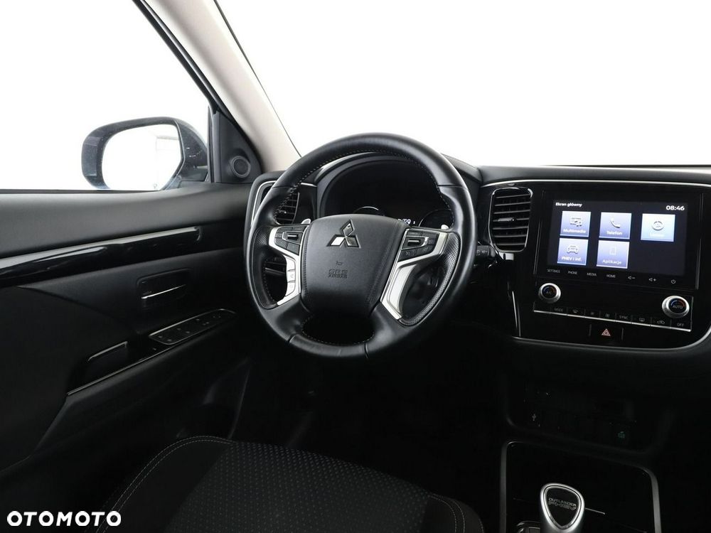 Mitsubishi Outlander 2.4 4WD - 17