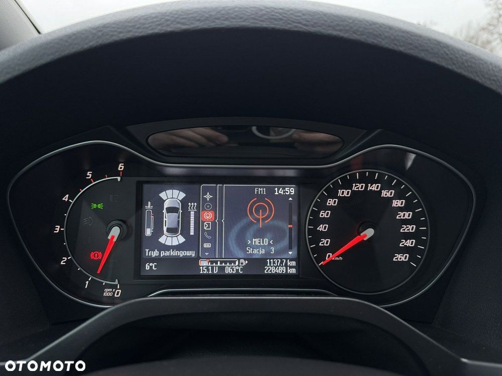 Ford S-Max 2.0 TDCi DPF Titanium - 27