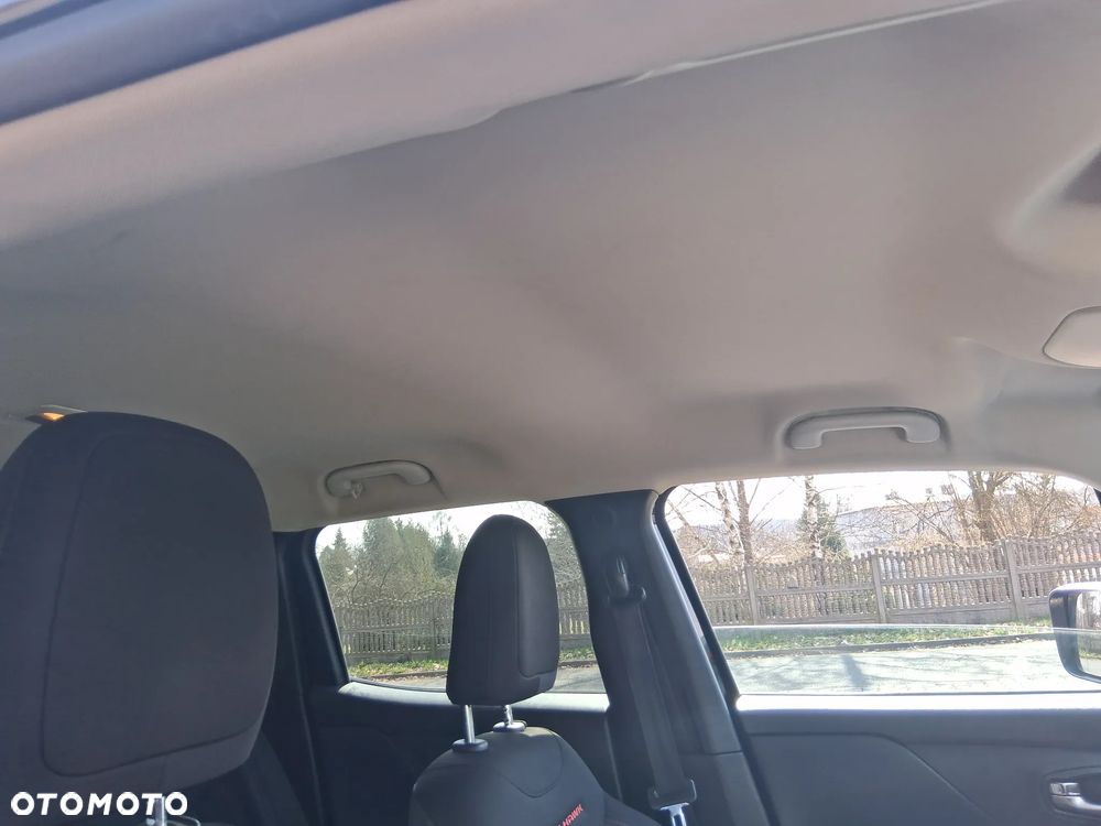 Jeep Renegade - 34