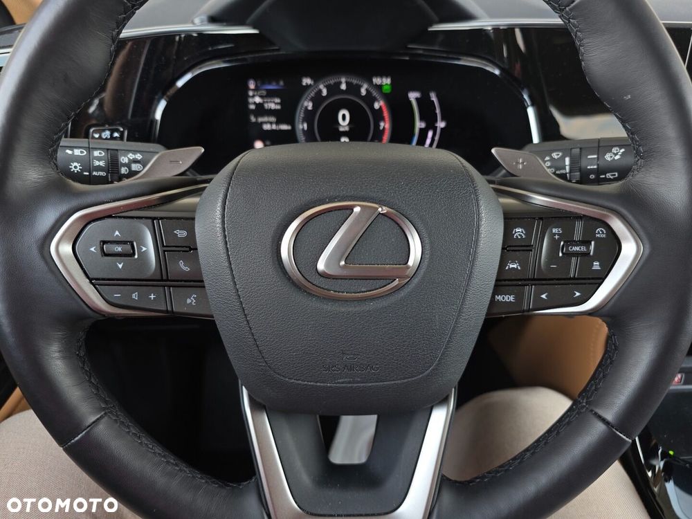 Lexus NX - 11