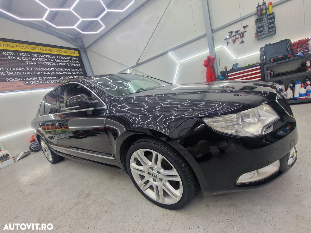 Skoda Superb 2.0 TDI Ambition DSG - 12