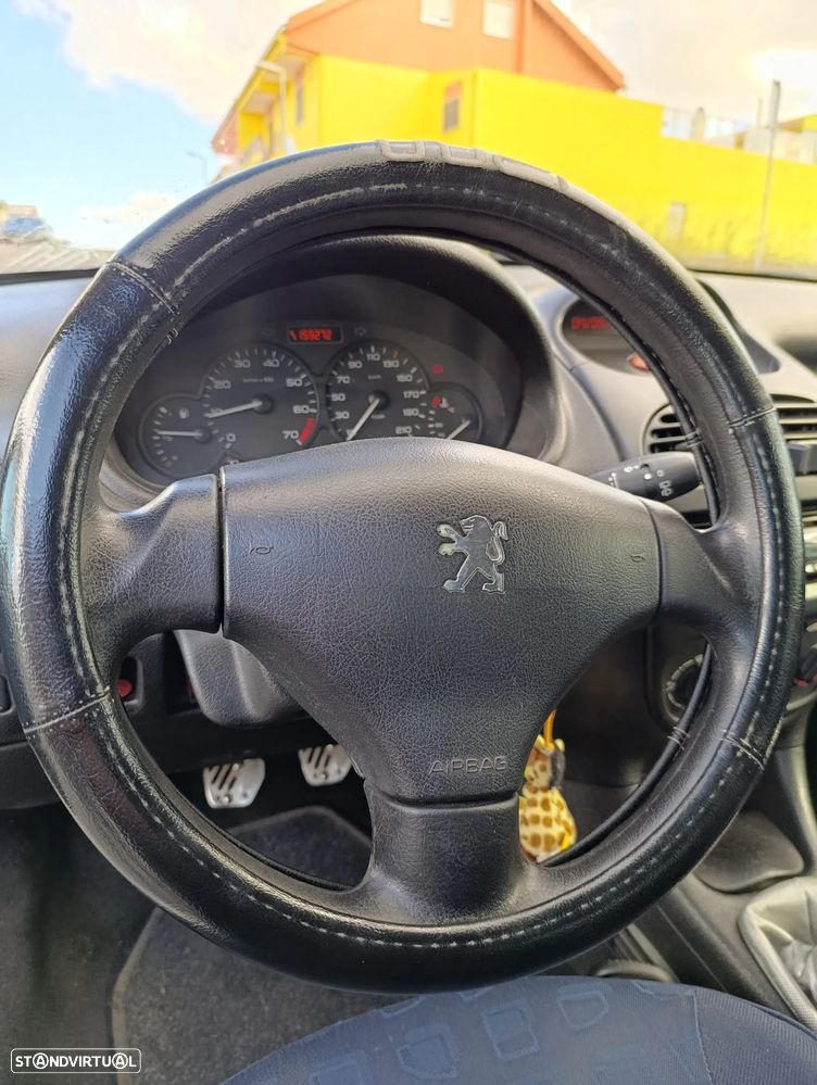 Peugeot 206 - 5