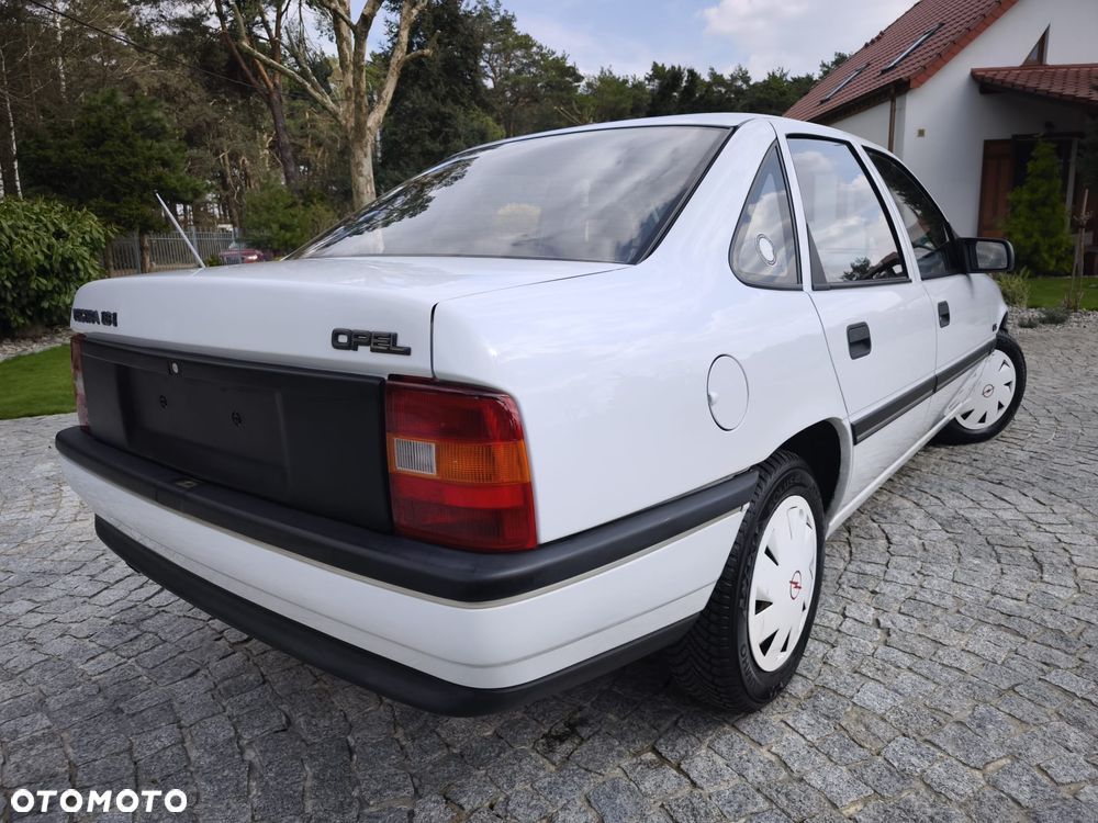 Opel Vectra - 11