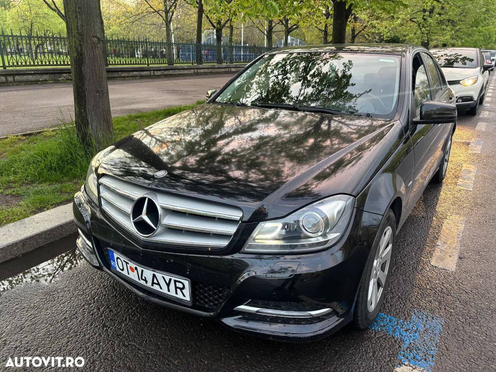Mercedes-Benz C - 3