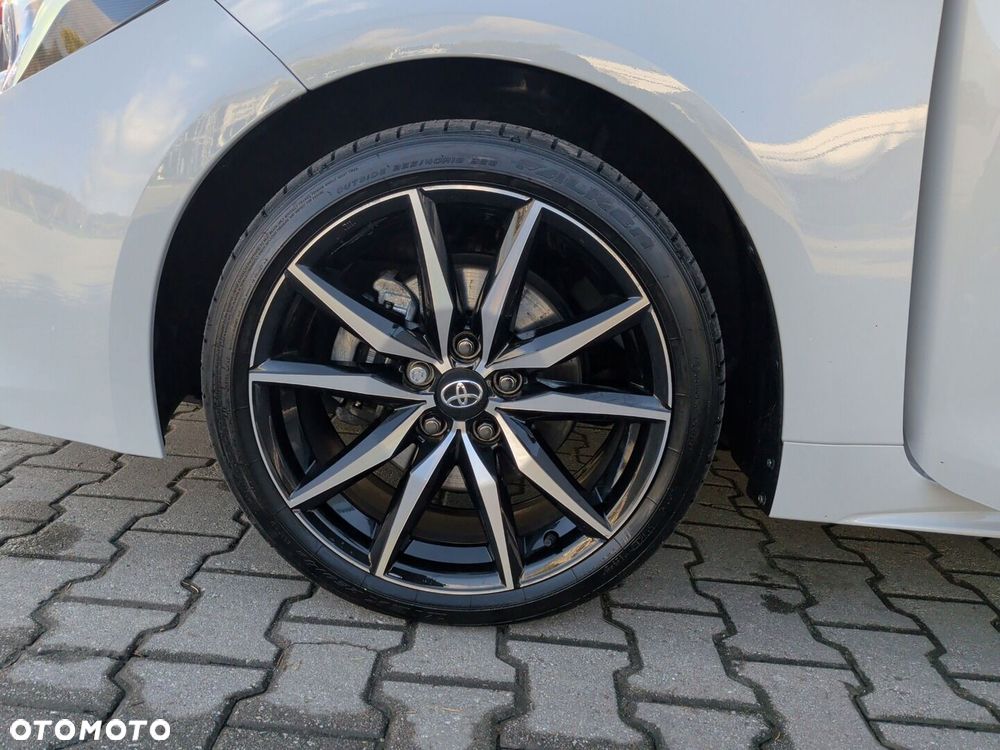 Toyota Corolla - 16