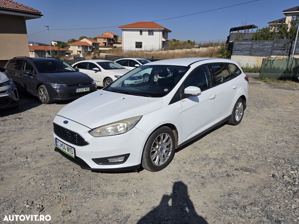 Ford Focus - 1
