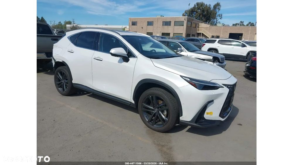 Lexus NX - 1