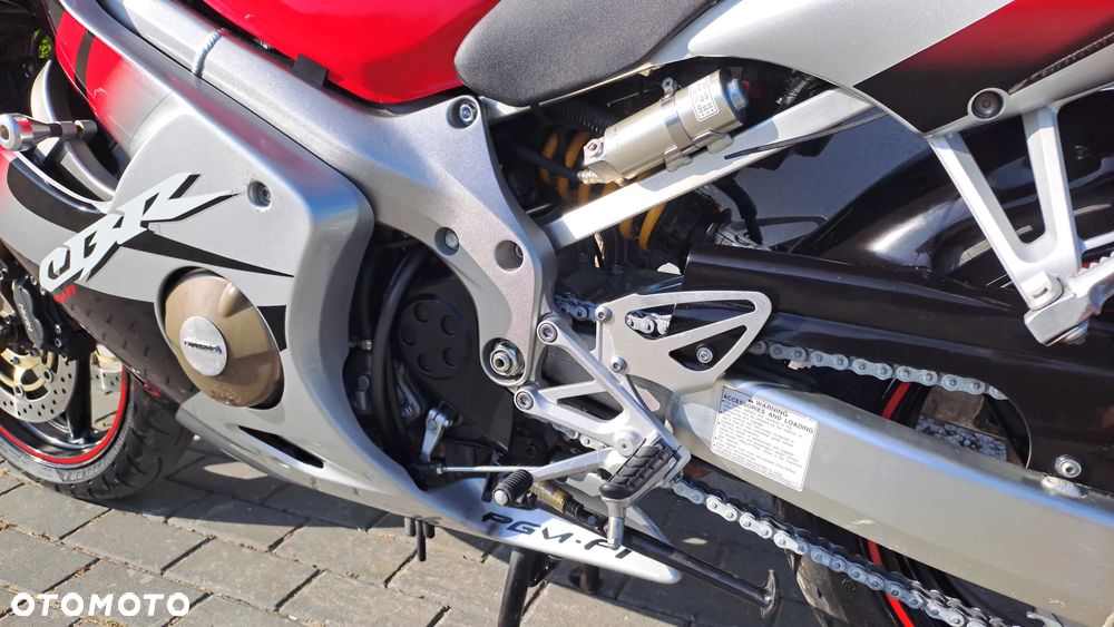 Honda CBR - 27