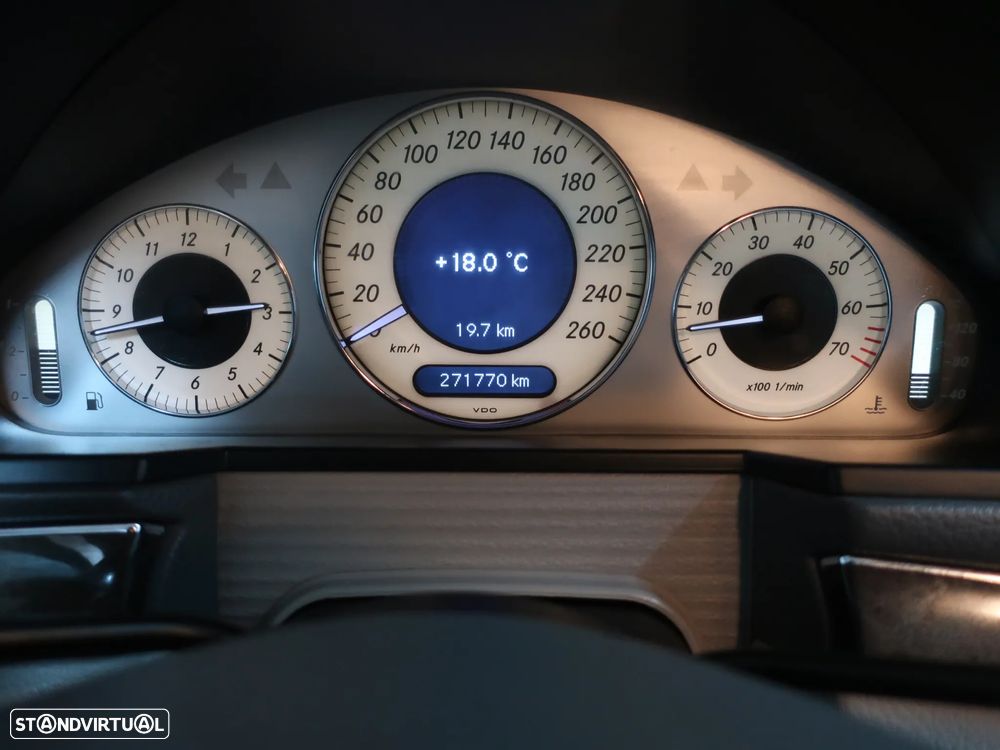 Mercedes-Benz E 280 Avantgarde - 21