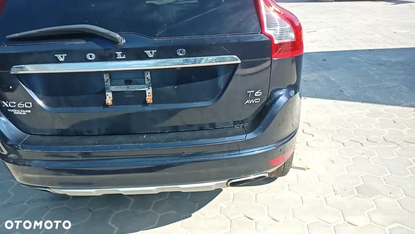 Volvo XC 60 T6 AWD Inscription - 8