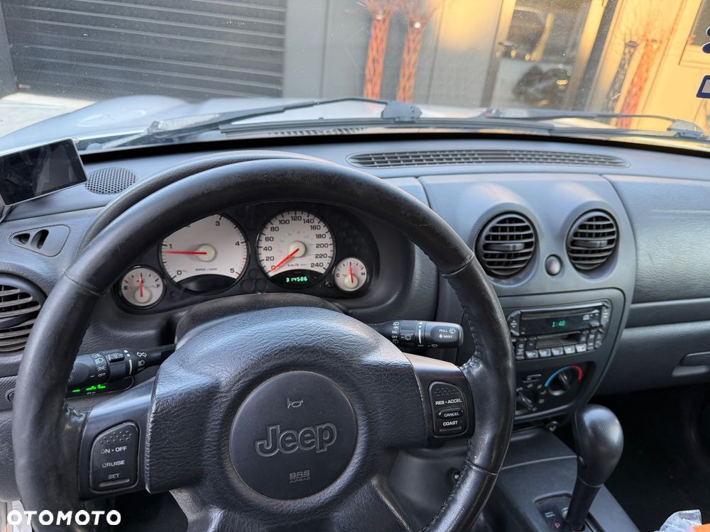 Jeep Cherokee 2.8L CRD Limited - 9