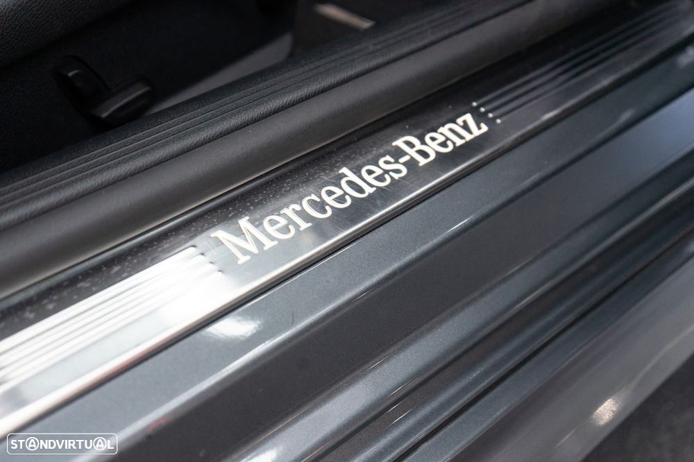 Mercedes-Benz E 220 d AMG Line - 44