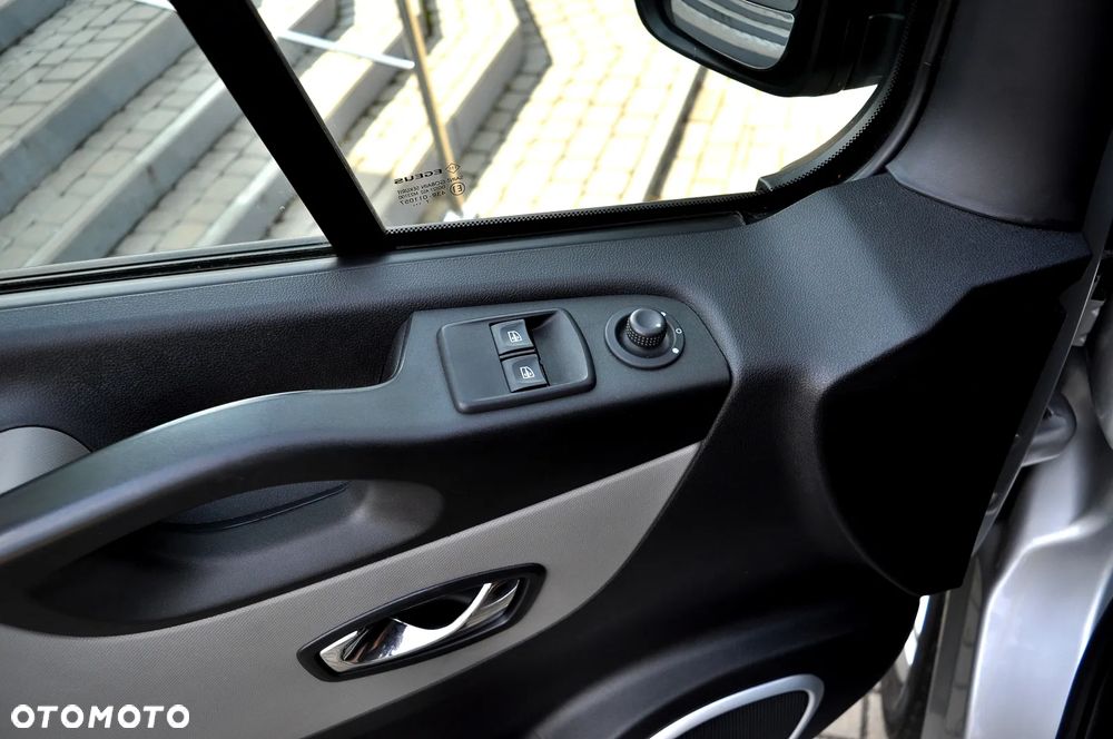 Renault Trafic ENERGY Grand Spaceclass - 16