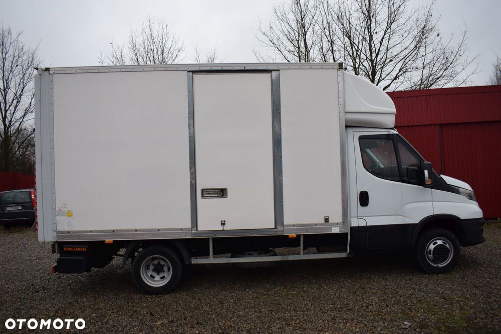 Iveco 35C16 - 5