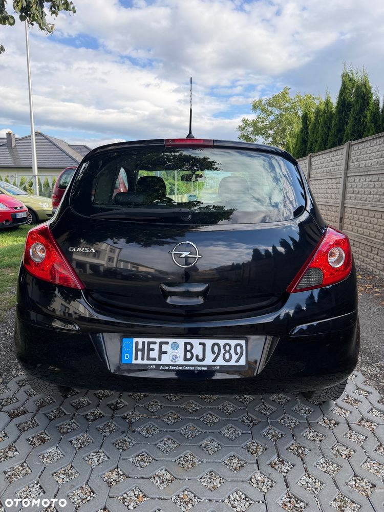 Opel Corsa 1.4 16V Color Edition - 2