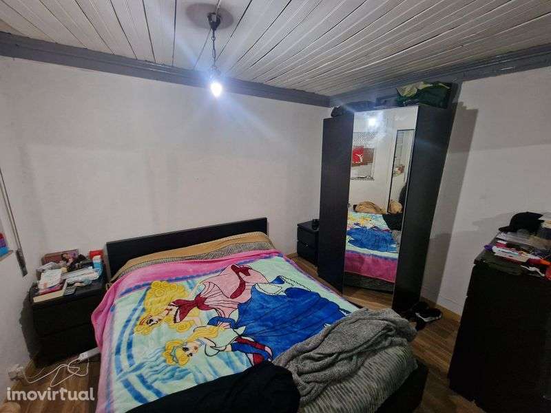 Vende se casa t3 - Grande imagem: 2/8