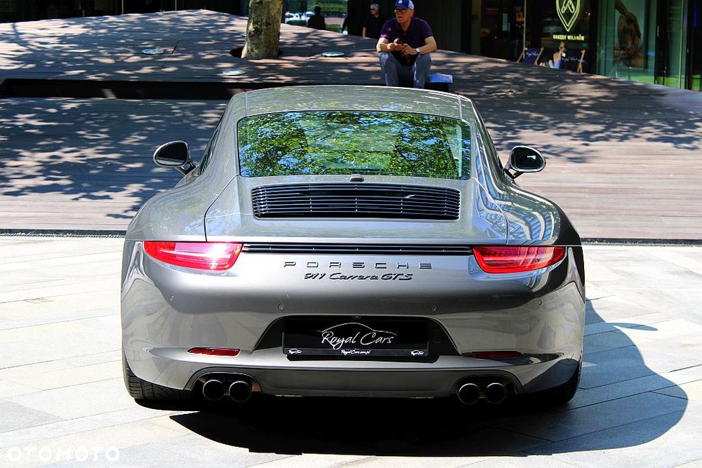 Porsche 911 Carrera GTS PDK - 8