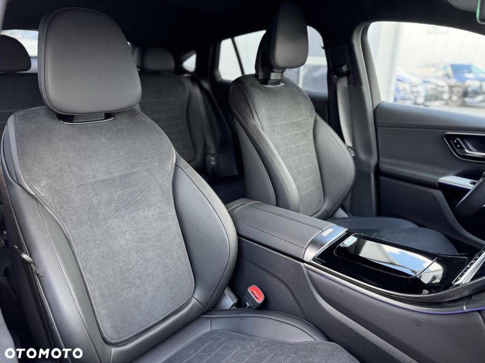 Mercedes-Benz GLC 220 d 4Matic 9G-TRONIC AMG Line Advanced - 13