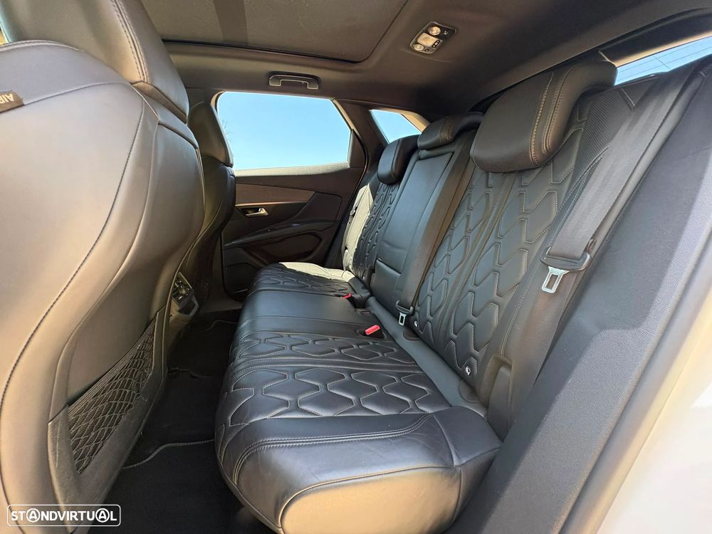 Peugeot 3008 BlueHDi 180 Stop & Start EAT8 Allure - 28