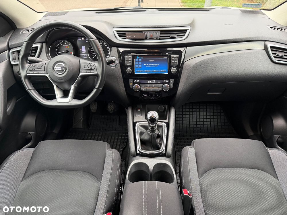 Nissan Qashqai 1.6 DIG-T N-Connecta - 11