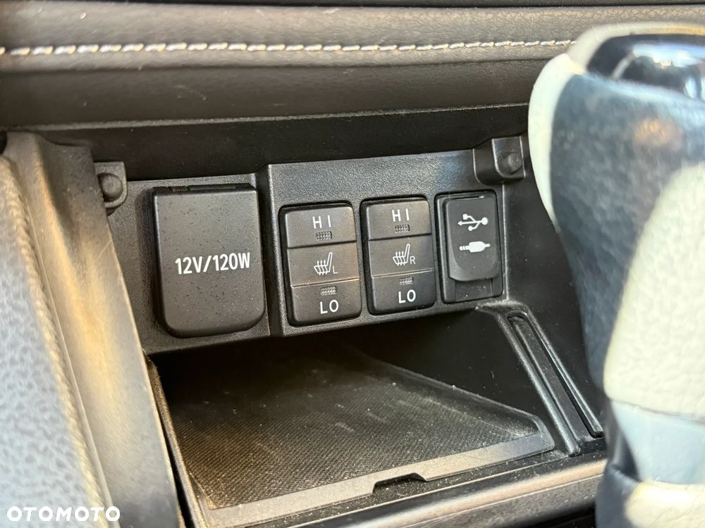 Toyota Auris - 20