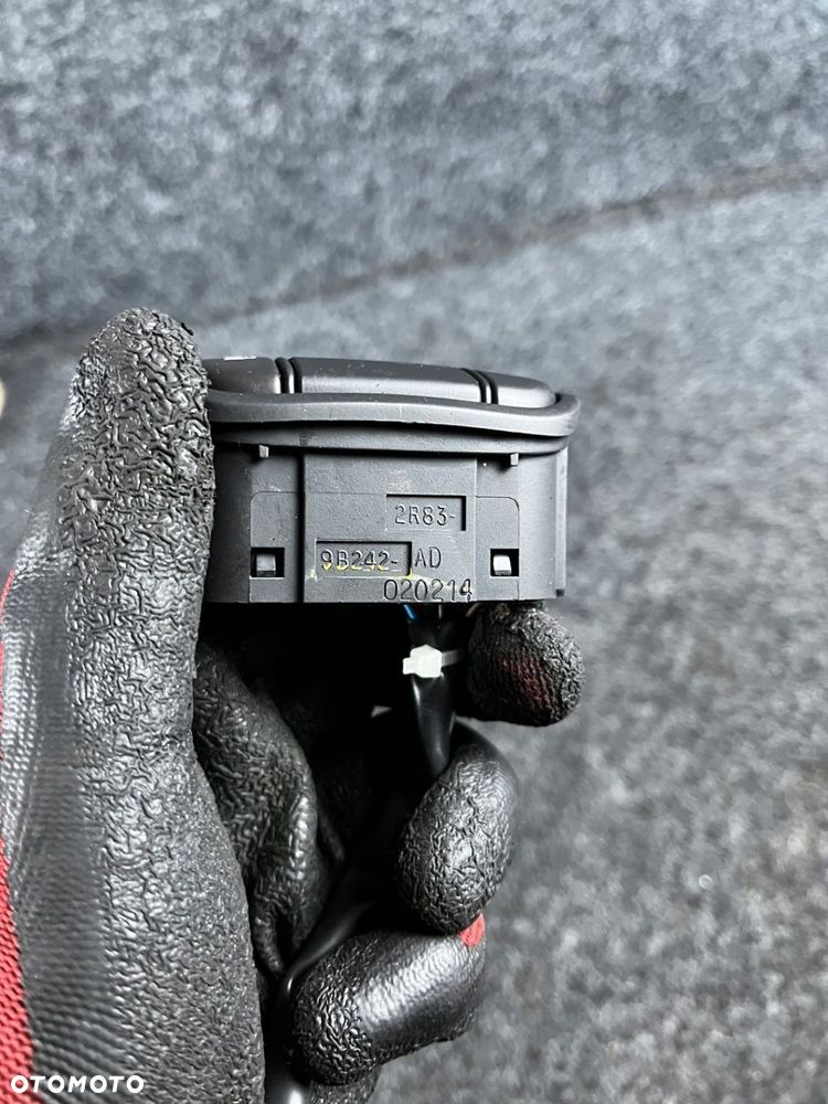 przełącznik klapy bagażnika korka wlewu paliwa jaguar s-type 9B242AD - 7