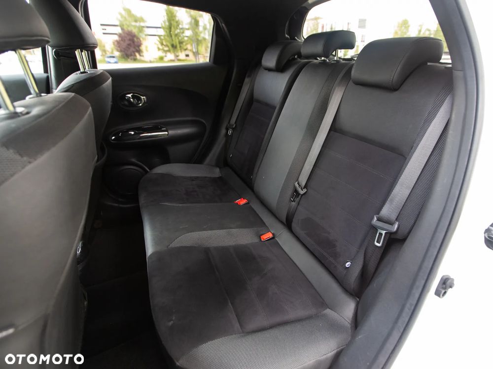 Nissan Juke 1.2 DIG-T N-Connecta - 23