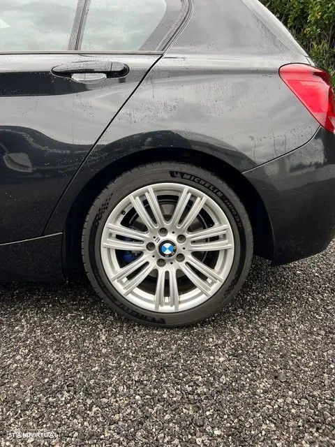 BMW 120 d xDrive Pack M - 31