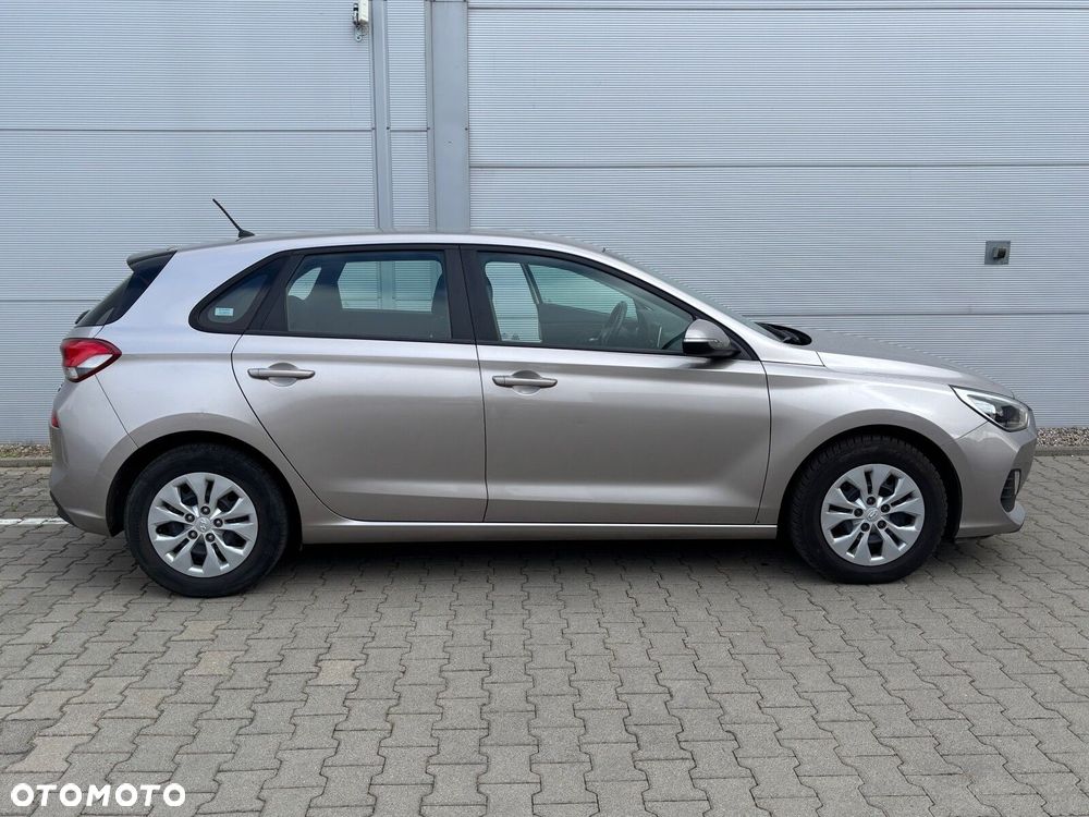 Hyundai i30 1.4 Comfort - 3