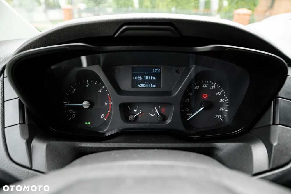 Ford Transit - 15