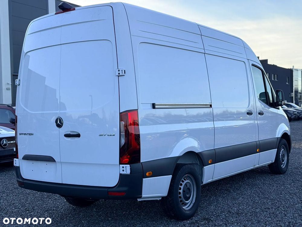 Mercedes-Benz Sprinter 317 CDI - 7